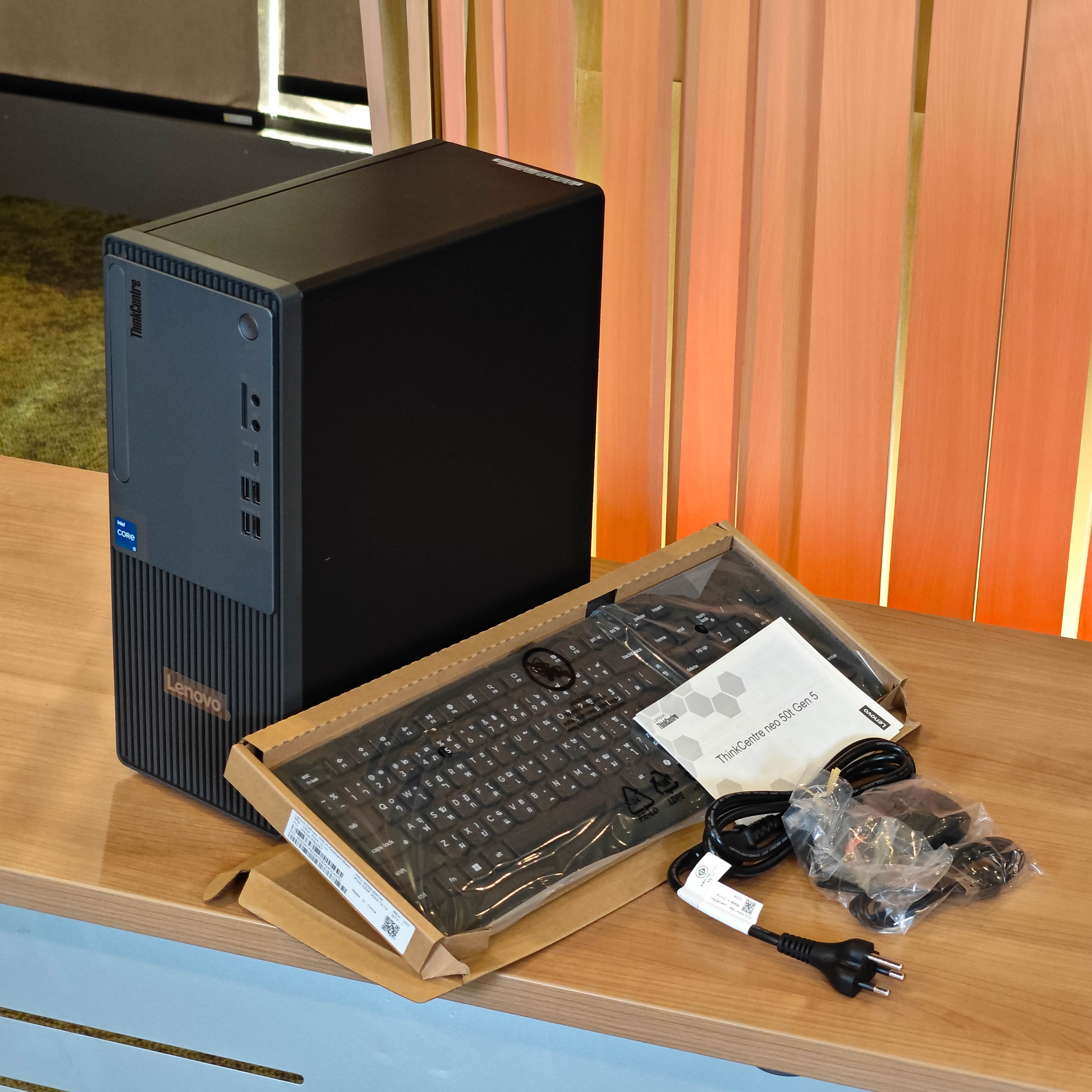Lenovo-ThinkCentre-neo-50t-Gen5