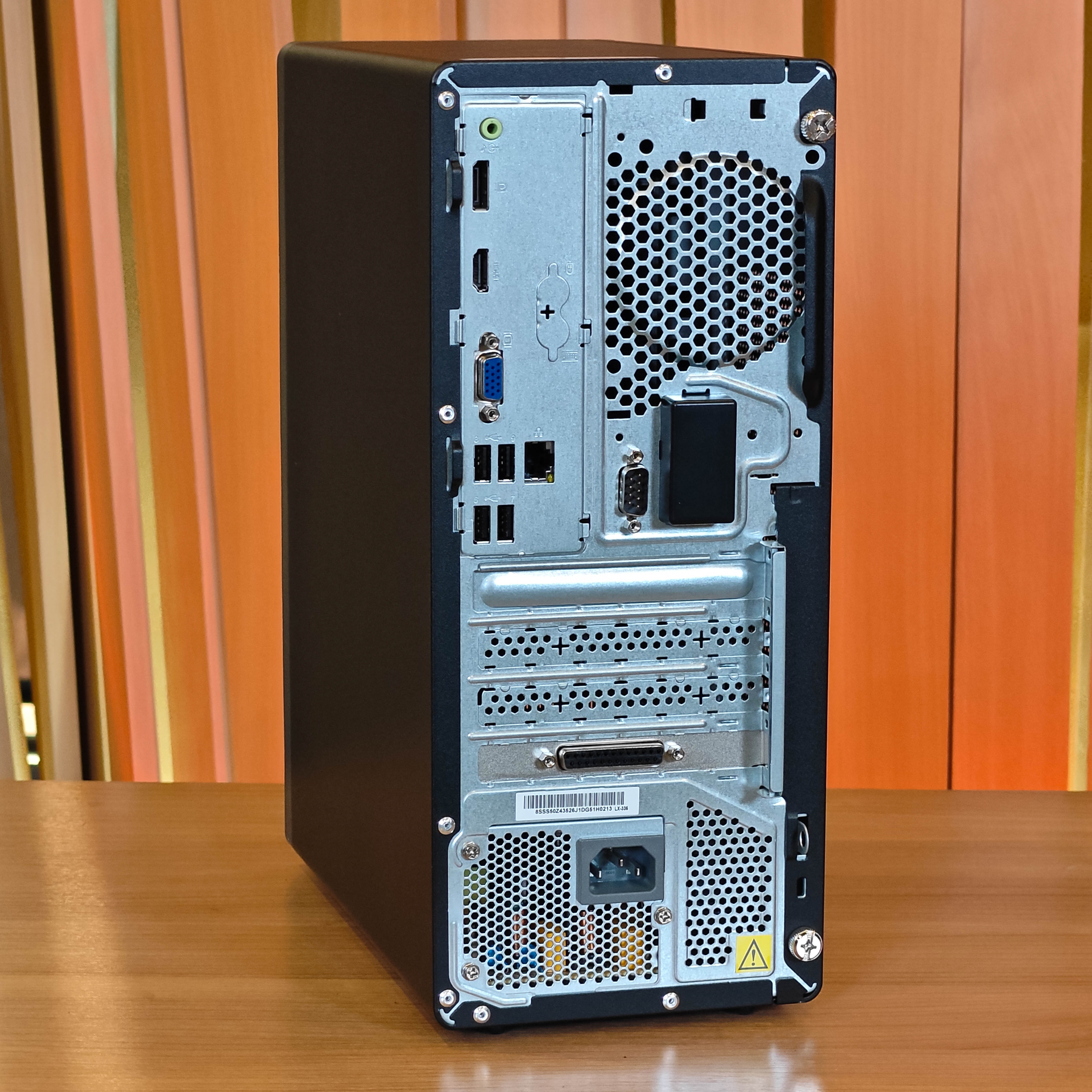 Lenovo-ThinkCentre-neo-50t-Gen5