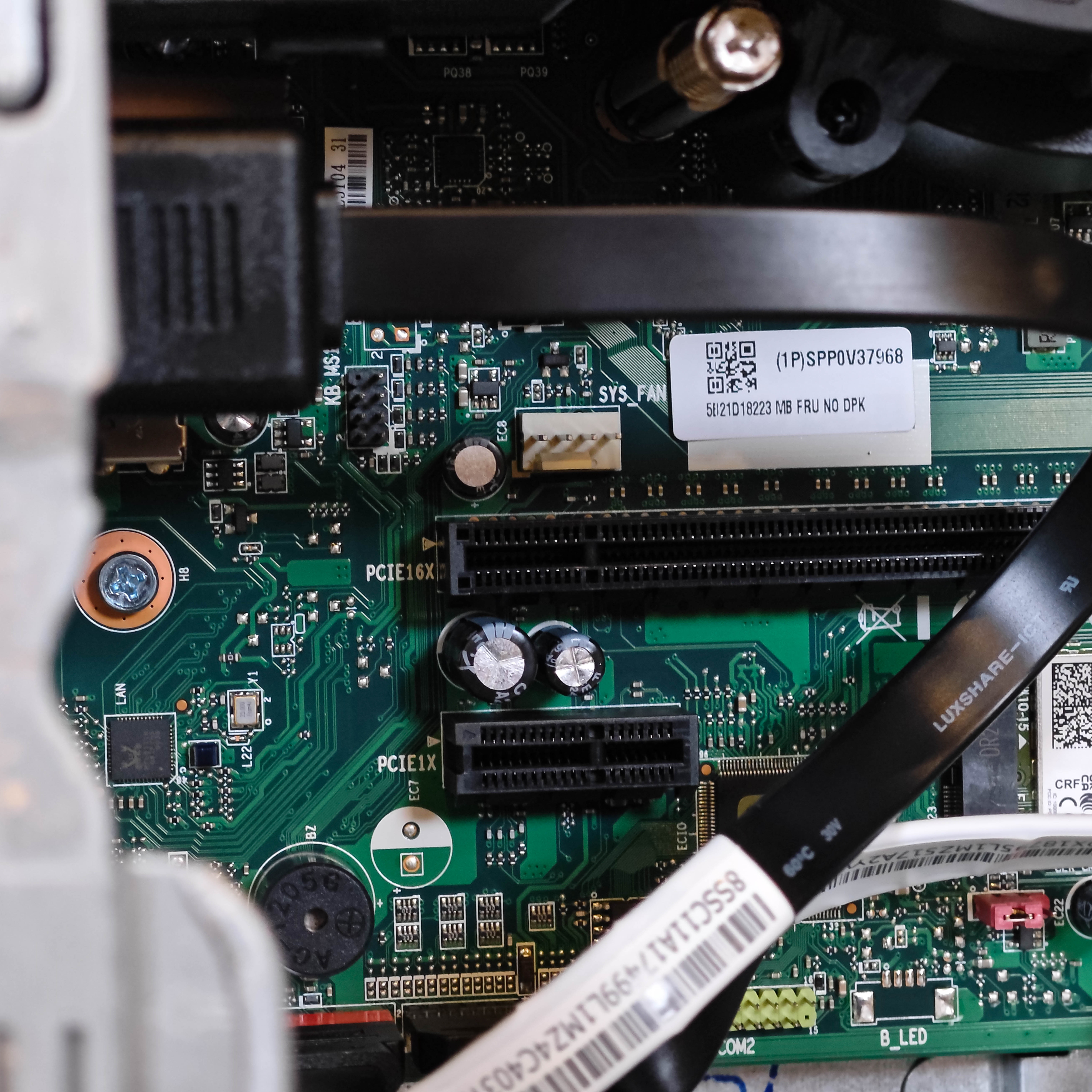 Lenovo-ThinkCentre-neo-50t-Gen5